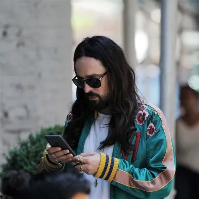  Milan Fashion Week 2019: Một Cuộc Cách Mạng Phong Cách Qua Lăng kính của Alessandro Michele